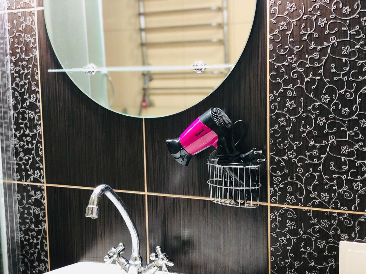 ריבנה Apartment Rovno מראה חיצוני תמונה