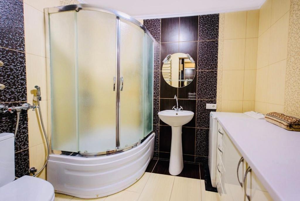 ריבנה Apartment Rovno מראה חיצוני תמונה